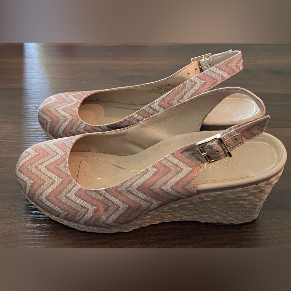 Vionic Pink Chevron Wedge Slingback Sandals